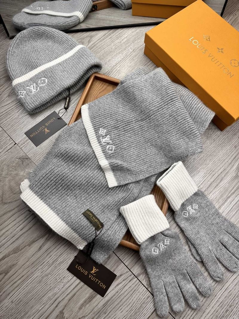 Louis Vuitton Caps Scarfs